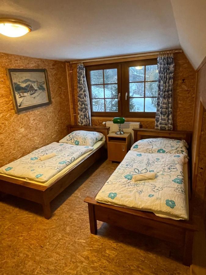 Hepnarova Bouda Hotel Horni Mala Upa Luaran gambar
