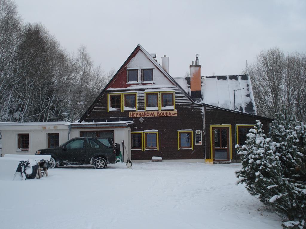 Hepnarova Bouda Hotel Horni Mala Upa Luaran gambar